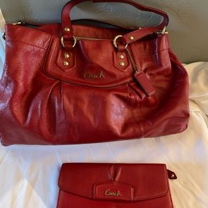 Vintage Coach purse with matching wallet